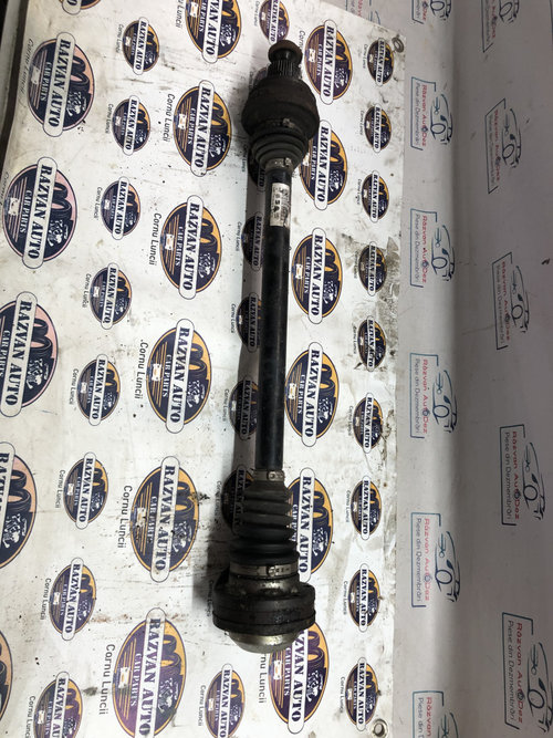 Planetara stanga spate Audi Q5 2010, 8R0501203C