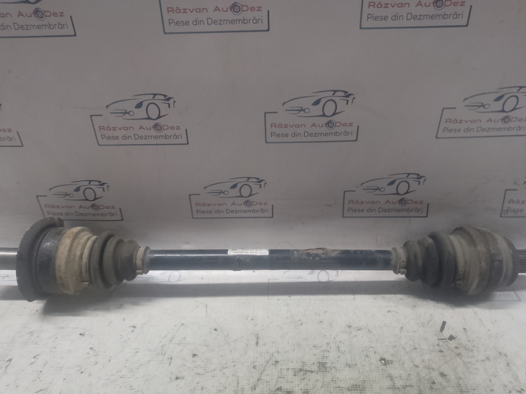 Planetara stanga spate BMW X3 F25 2011, 7598037