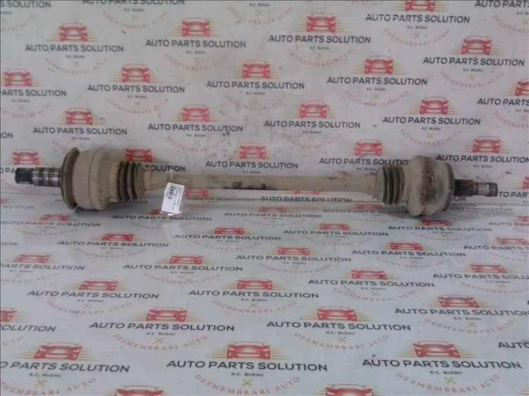 Planetara stanga spate M E CLASS 2.2 CDI an fabr. 2011