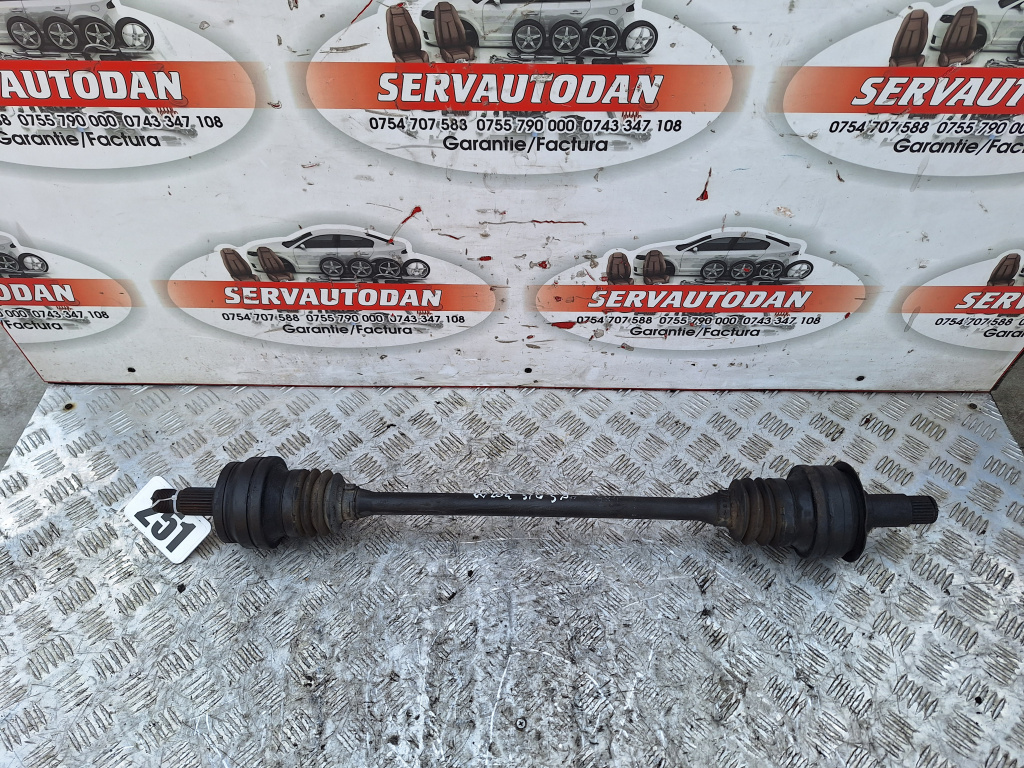 Planetara stanga spate Mercedes-Benz C-Class (2007->) [W204] 2.2 Motorina 2010