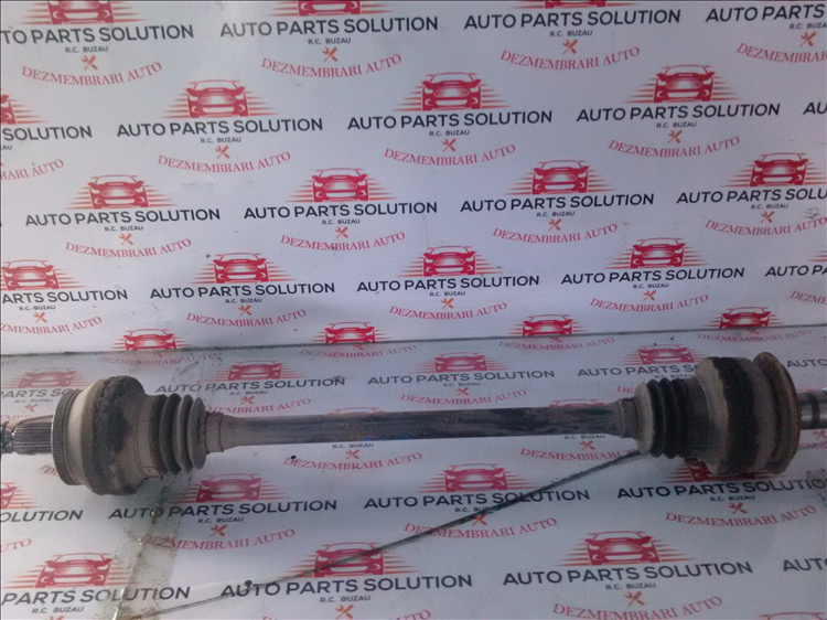 Planetara stanga spate MERCEDES C CLASS 2.2 CDI an fabr. 2011