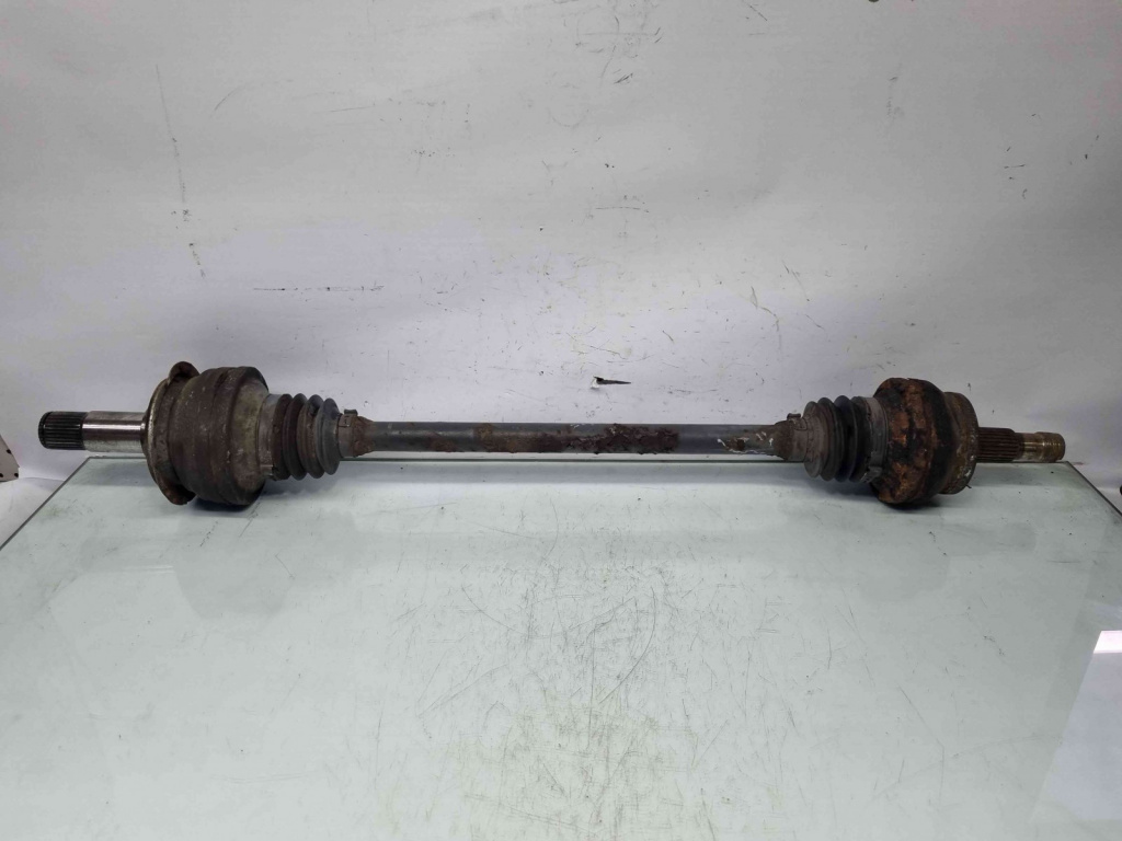 Planetara stanga spate Mercedes Clasa E (W212) [Fabr 2009-2016] OEM 2.2 CDI 651924 2.2 CDI 651924 143KW / 194CP