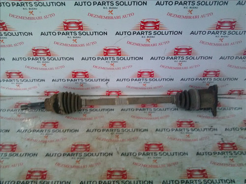 Planetara stanga spate SUZUKI SX 4 1.6 an fabr. 2009