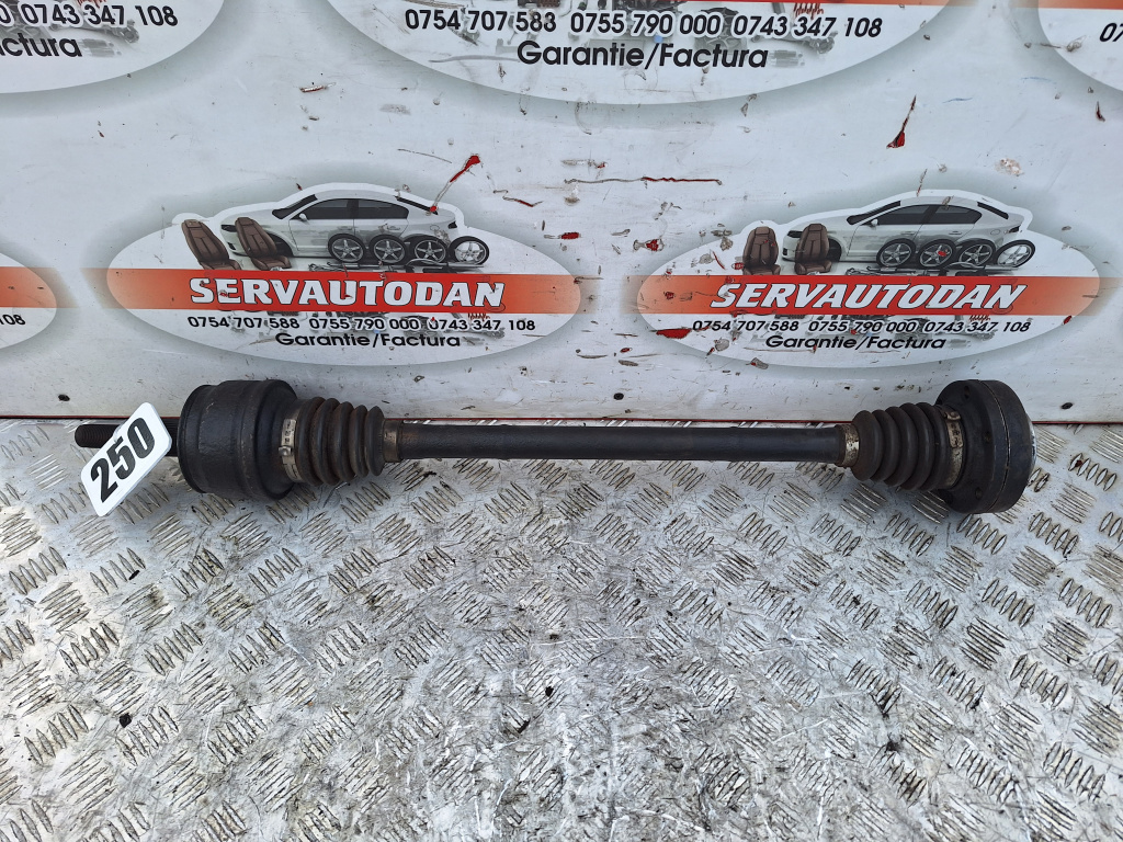 Planetara stanga spate Volkswagen Touareg (2002-2006) 2.5 Motorina 2006