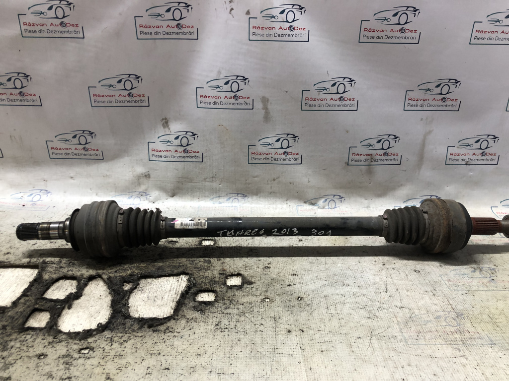 Planetara stanga spate Volkswagen Touareg 3.0 Motorina 2013, 7P0501201G