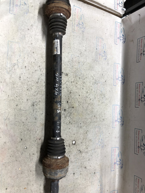 Planetara stanga spate Volkswagen Touareg 3.0 Motorina 2012, 7P0501201G / 4X4