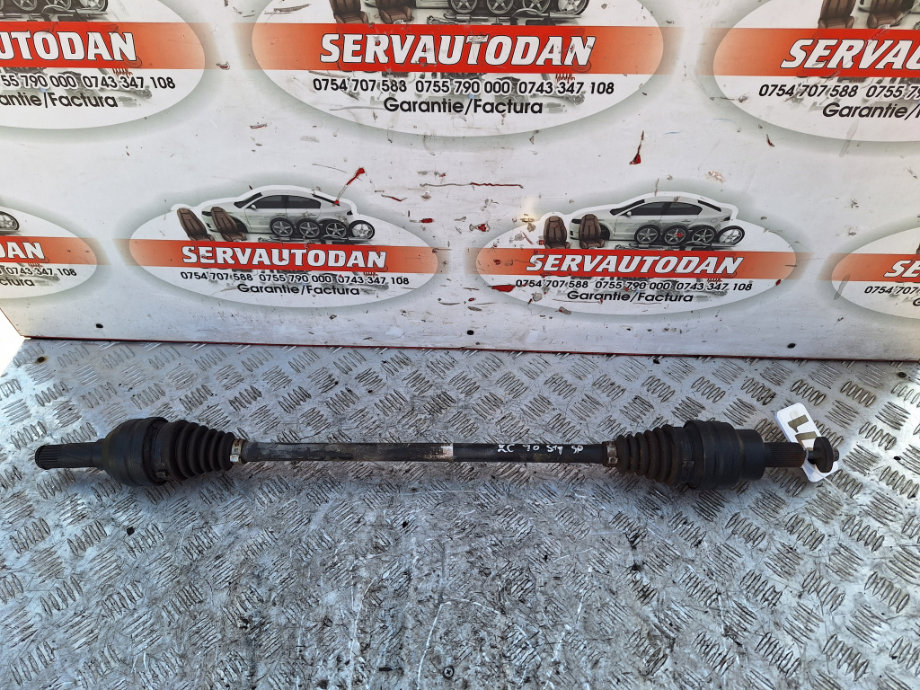 Planetara stanga spate Volvo XC90 (2002->) 2.4 Motorina 2007