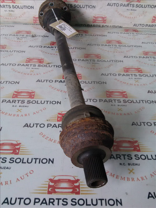 Planetara stanga spate VW TIGUAN 2.0 TDI an fabr. 2010