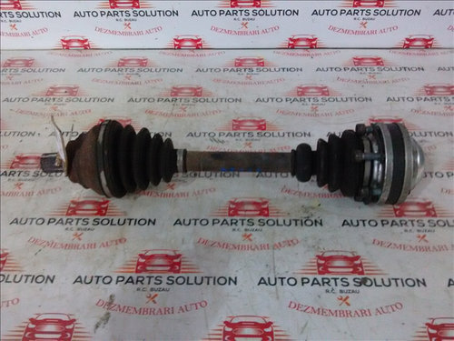 Planetara stanga VOLKSWAGEN PASSAT B7 2.0TDI an fabr. 2011