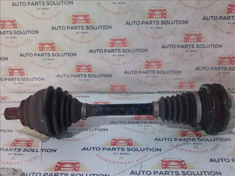 Planetara stanga VW PASSAT B7 2.0 D an fabr. 2011
