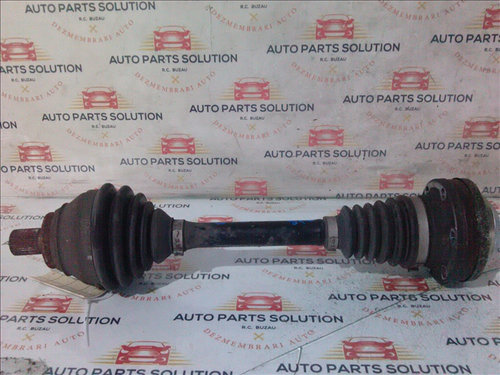 Planetara stanga VW PASSAT B7 2.0 D an fabr. 2011