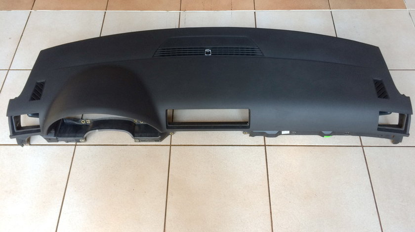 Plansa bord Audi A4 ( 2001 - 2008 )