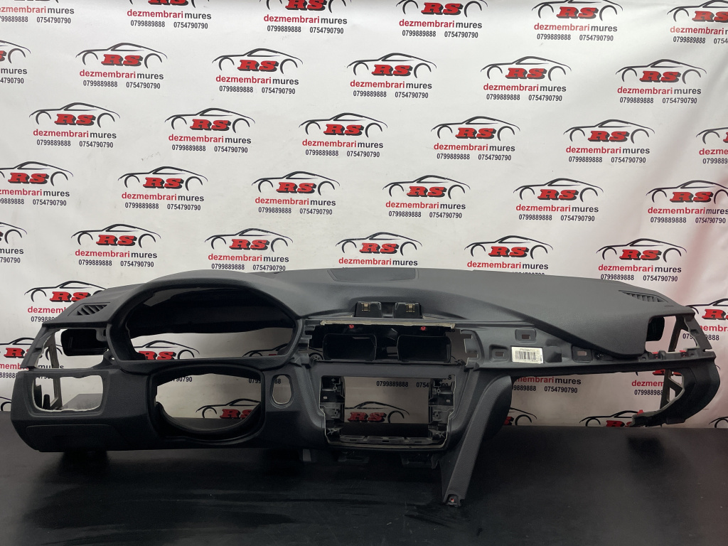 Plansa bord BMW 320d, F30 F31 sedan 2014 (cod intern: 261732)