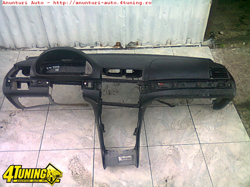 Plansa bord BMW 330xd E46
