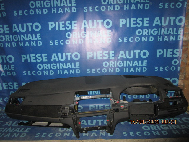 Plansa bord BMW F01; 9173413 (modelul cu head-up, volan dreapta)