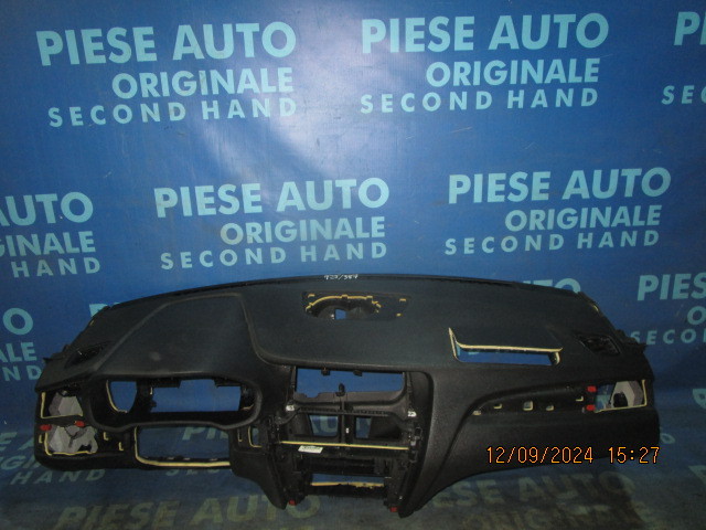 Plansa bord BMW F25 X3 ; 9184117 (sarita si rupta in stanga Jos)