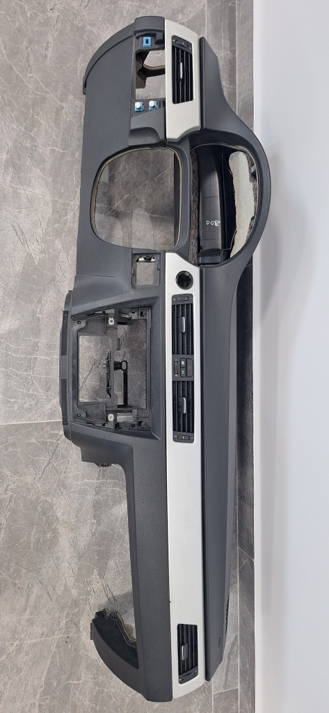 Plansa bord BMW Seria 3 (2005-2012) [E90] 2.0 Motorina 2009, -