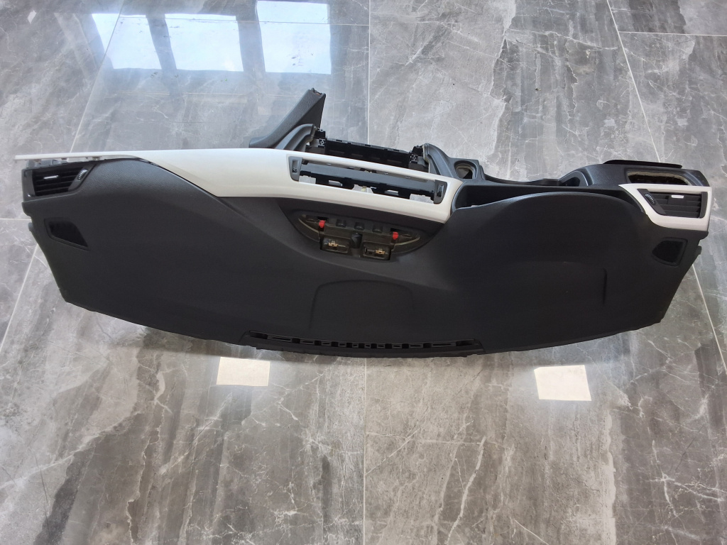 Plansa bord BMW Seria 3 (2012-2019) [F31] 2.0 Motorina 2018, VOLAN STANGA / 5145 9218490