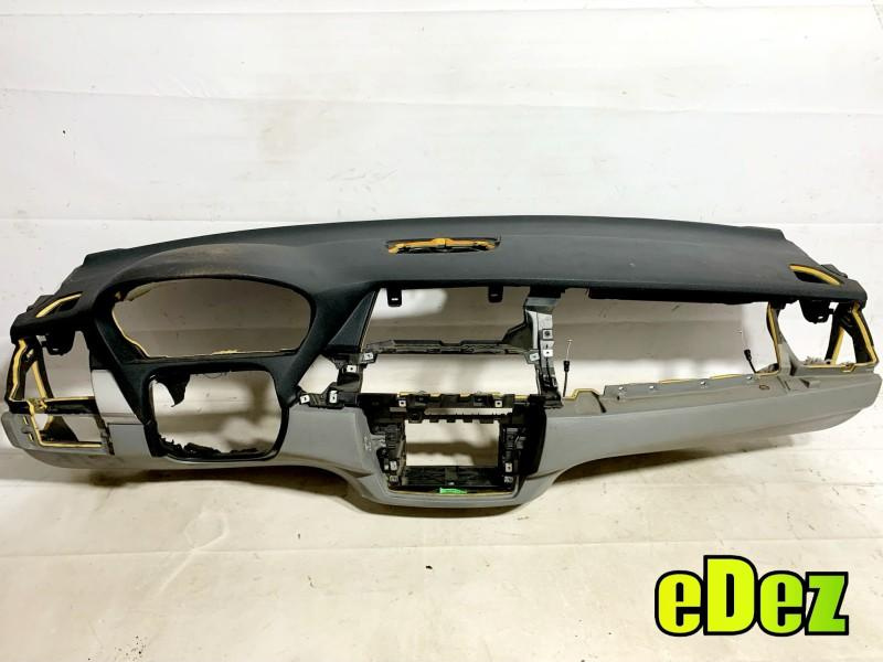 Plansa bord BMW X5 facelift (2010-2013) [E70]