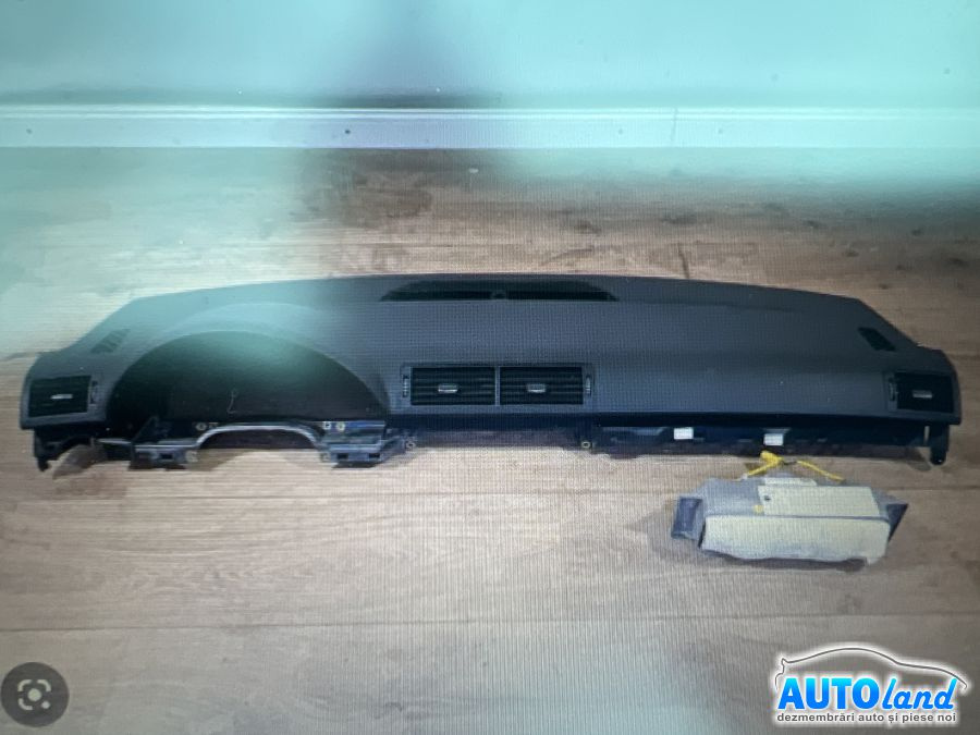 Plansa Bord carcasa Bord 8e1857041t Audi A4 Avant 8ED 2004-2008
