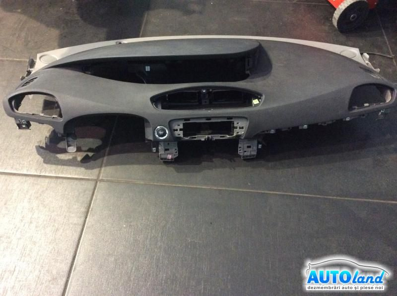 Plansa Bord carcasa Bord Cu Airbag Pasager Renault SCENIC III JZ0/1 2009