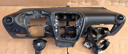 Plansa bord cu airbag pasager Seat Leon 1P 2006 2007 2008 2009