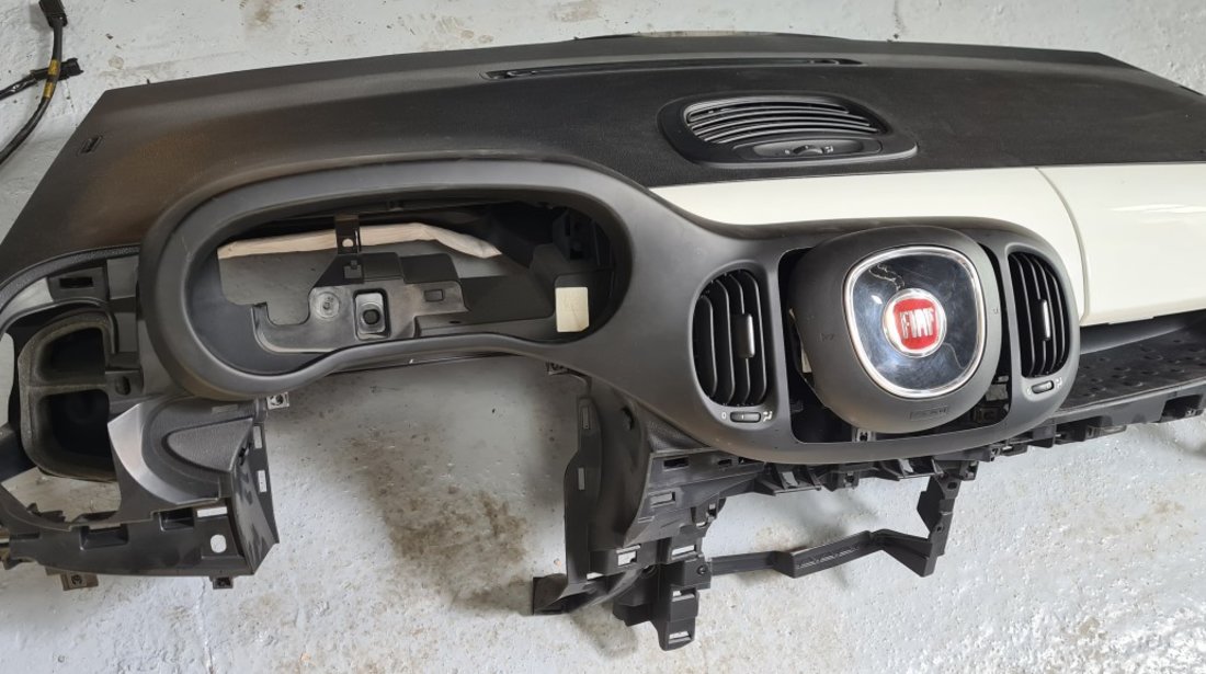Plansa bord cu set airbag Fiat 500 L 2012 2013 2014 2015 2016