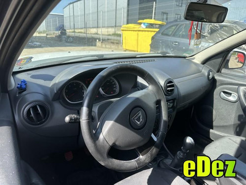 Plansa bord Dacia Duster (2010-2013)