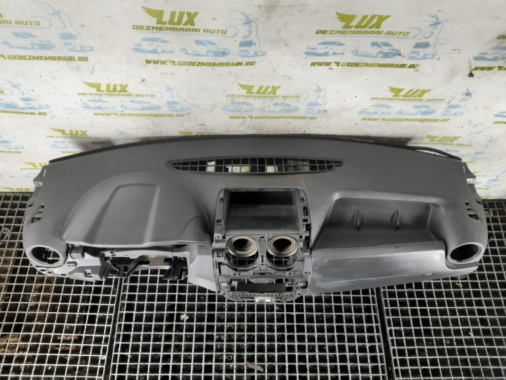 Plansa bord Dacia Duster [facelift] [2013 - 2017] 1.5 DCI k9k858