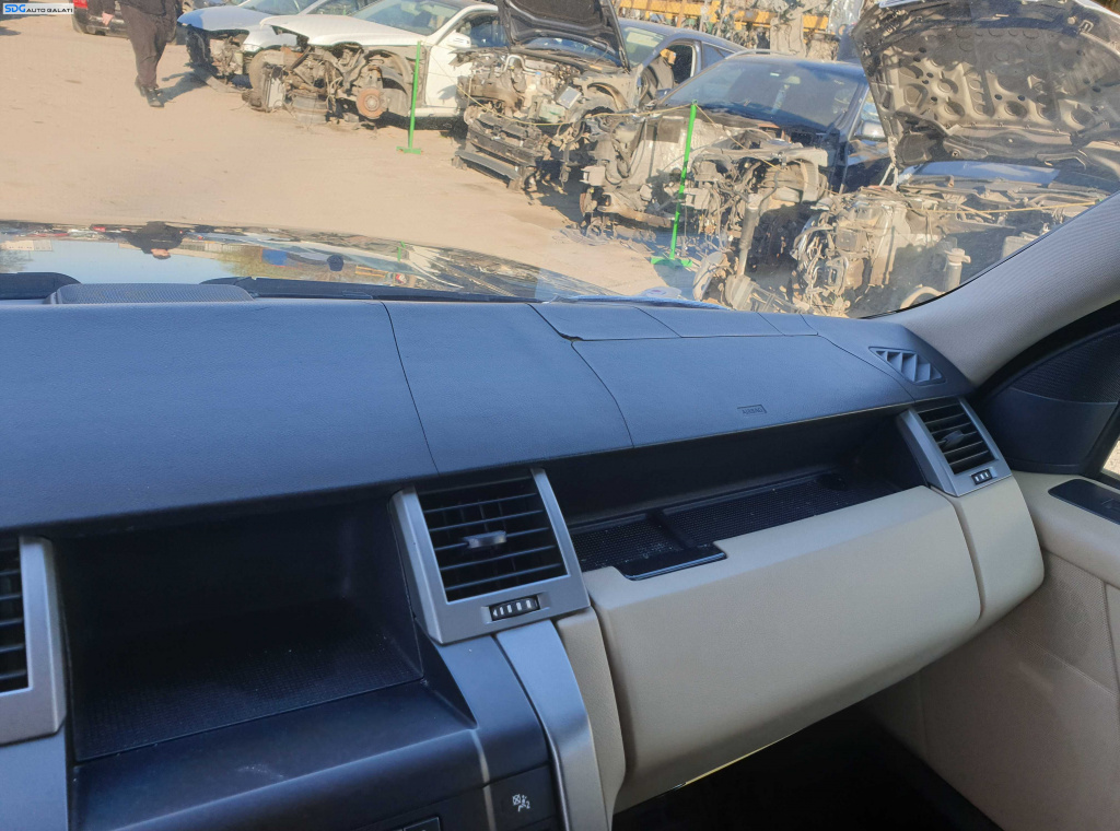 Plansa Bord Dezechipata cu Defect Land Rover Range Rover Sport L320 2005 - 2009 [K4466]