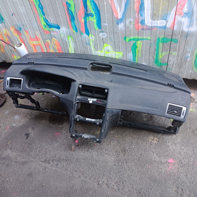 Plansa Bord Dezechipata Peugeot 307 2001-2008 1.6 Hdi 110 9Hz (Dv6Ted4) Motorina