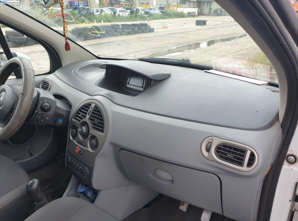 Plansa Bord Dezechipata Renault Grand Modus 2008 - 2012 [K5906]