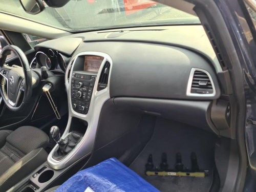 Plansa bord fara airbag-uri Opel Astra J Facelift 2012-2018 13301067