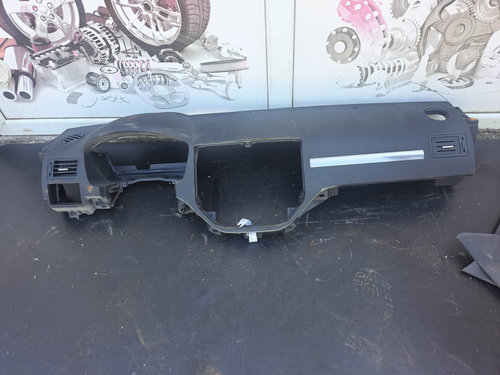 Plansa bord Ford C-Max 2008 cod motor KKDB