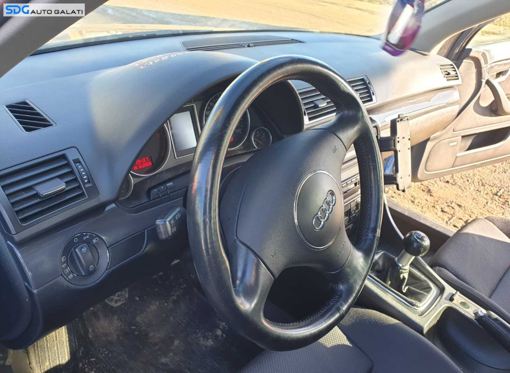 Plansa Bord Goala Dezechipata Audi A4 B6 2001 - 2005 Cod pbgsdgb1ab61