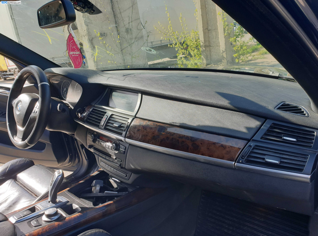 Plansa Bord Goala Dezechipata BMW X5 E70 2006 - 2013 [K4922]