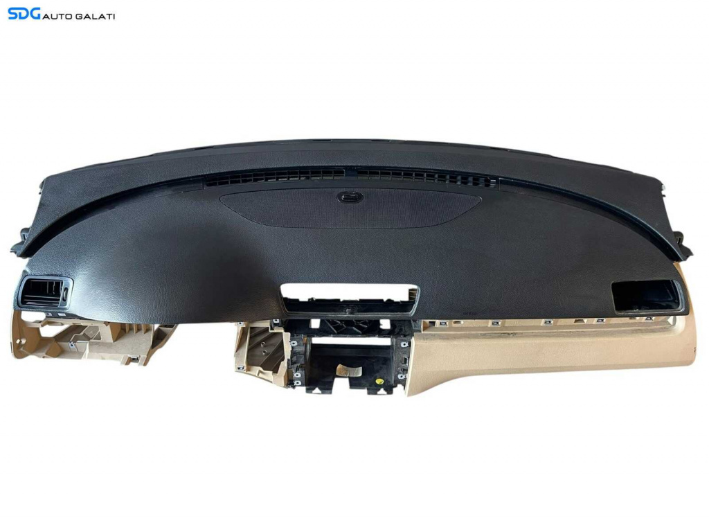 Plansa Bord Goala Dezechipata Volkswagen Passat B6 2005 - 2010 Cod 3C1857003QT 3C1857003SR Culoare Crem [LC0137]