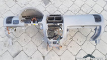 Plansa bord Hyundai Accent 2 (2000-2005)