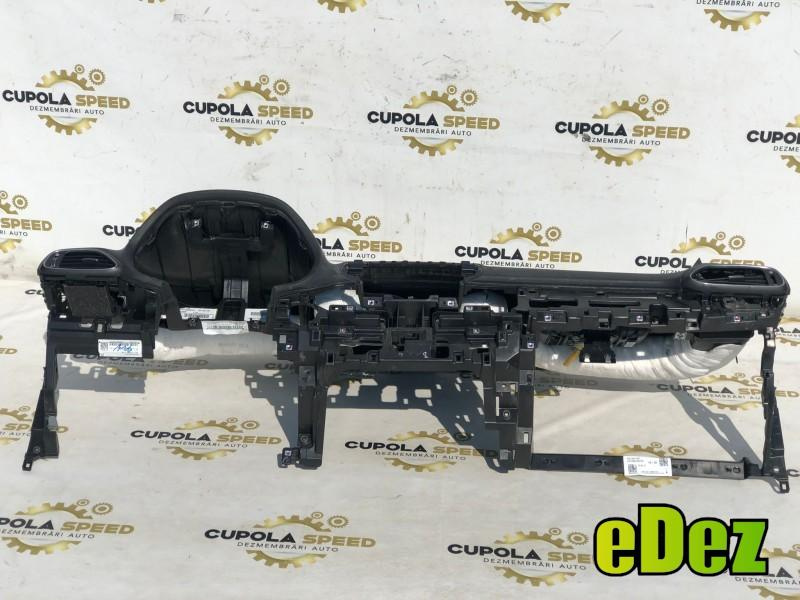 Plansa bord Hyundai i30 (2016-2020) 84721-g4000
