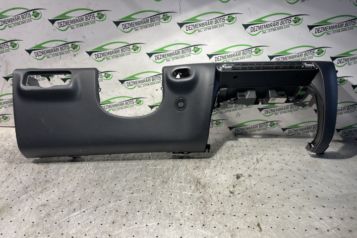 Plansa bord inferioara Mercedes-Benz GLE (C167) [2019 - 2023]