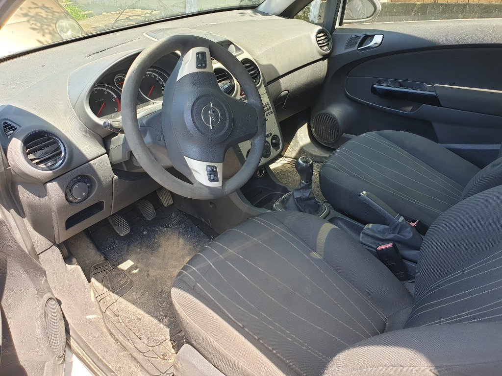 Plansa bord kit airbag pretensionari calculator Opel Corsa D 2006-2014