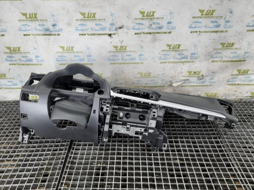 Plansa bord Mazda 3 BM [2013 - 2016] 2.0 benzina