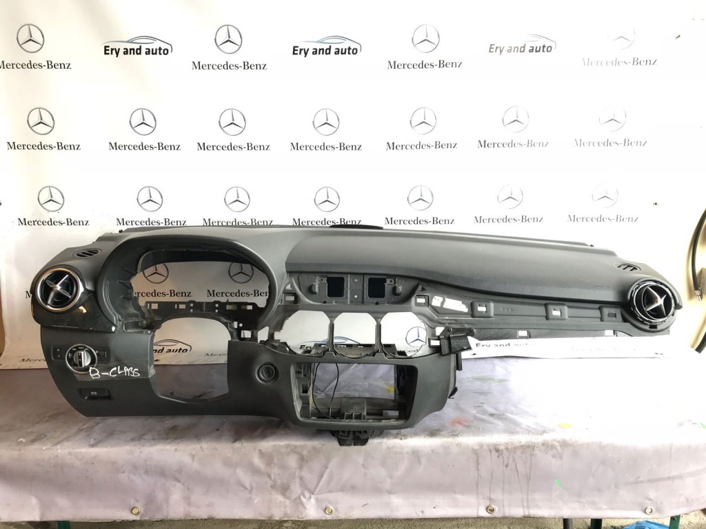 Plansa bord mercedes B class w246