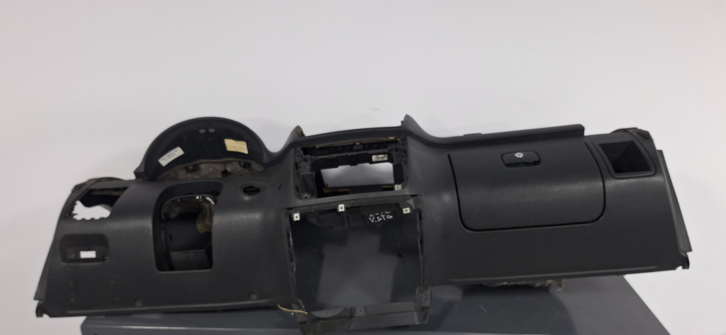 Plansa bord Mercedes-Benz Vito (2009->) [w639] 2.2 Motorina 2012, VOLAN STANGA / A6396820198