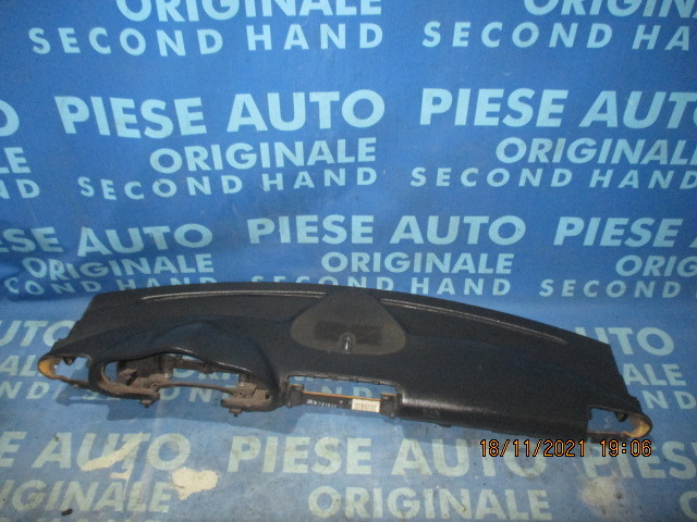 Plansa bord Mercedes C220 CL203 2001; A2036800387