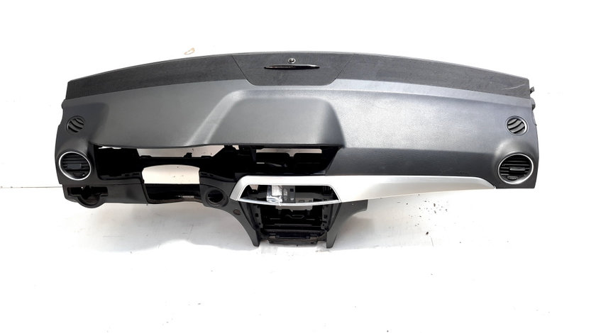 Plansa bord, Mercedes Clasa C (W204), facelift (idi:540348)