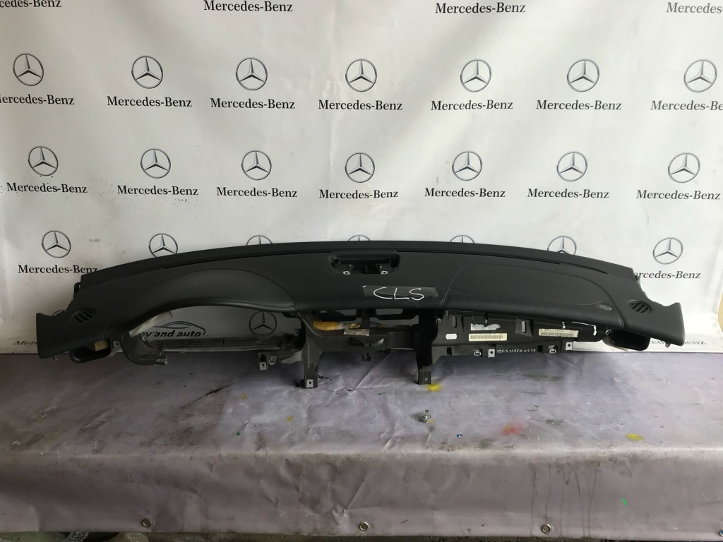 Plansa bord mercedes CLS W219