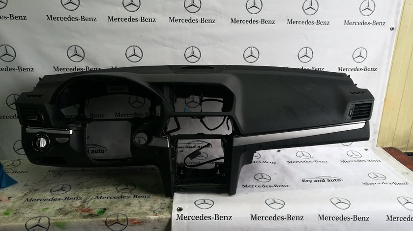 Plansa bord Mercedes E class coupe w207
