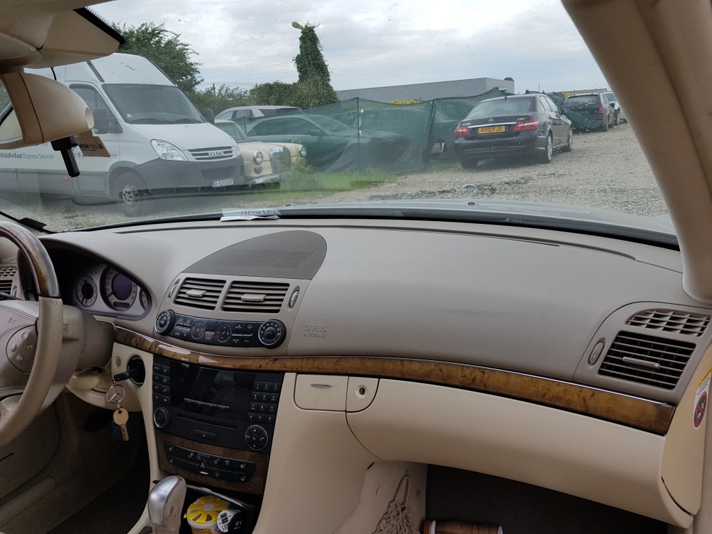 PLANSA BORD MERCEDES E-CLASS W211