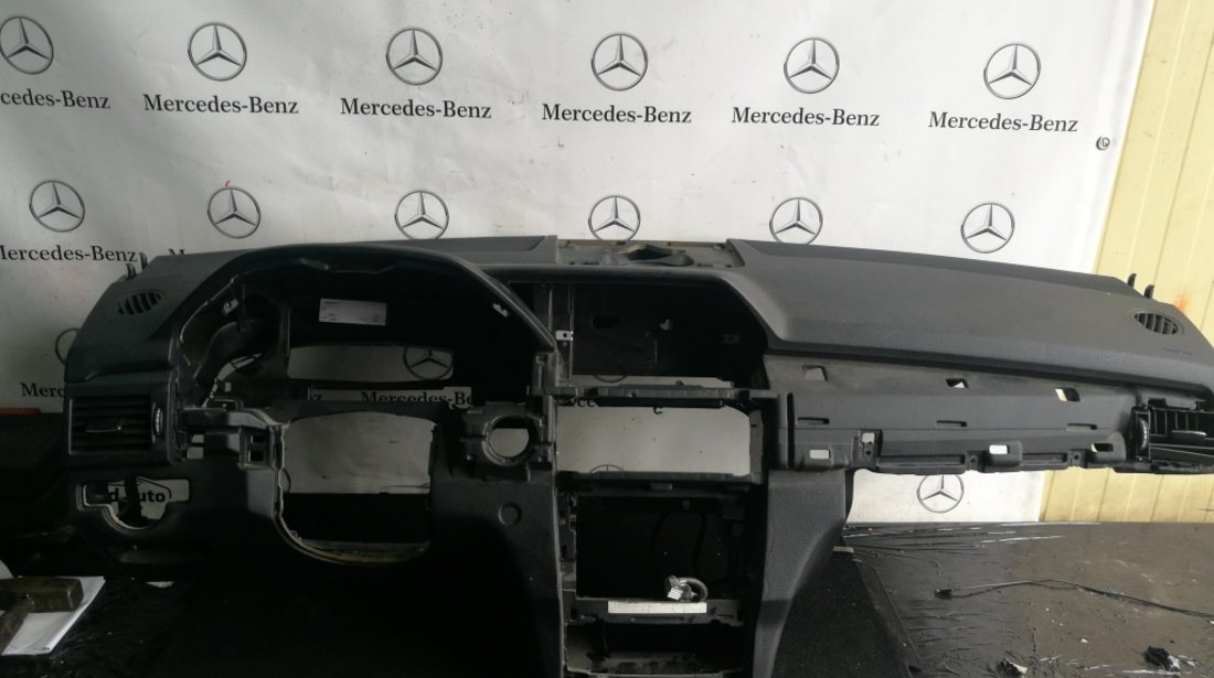 Plansa bord Mercedes GLK x204
